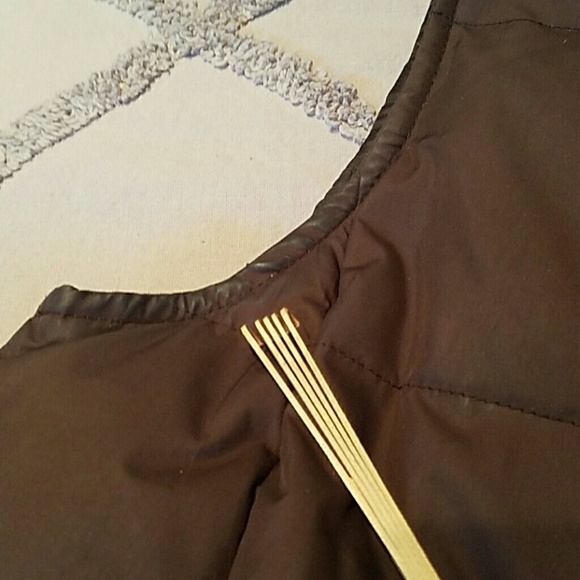 💥SALE💥 Ladies Gap Down Vest Size M - Picture 6 of 8